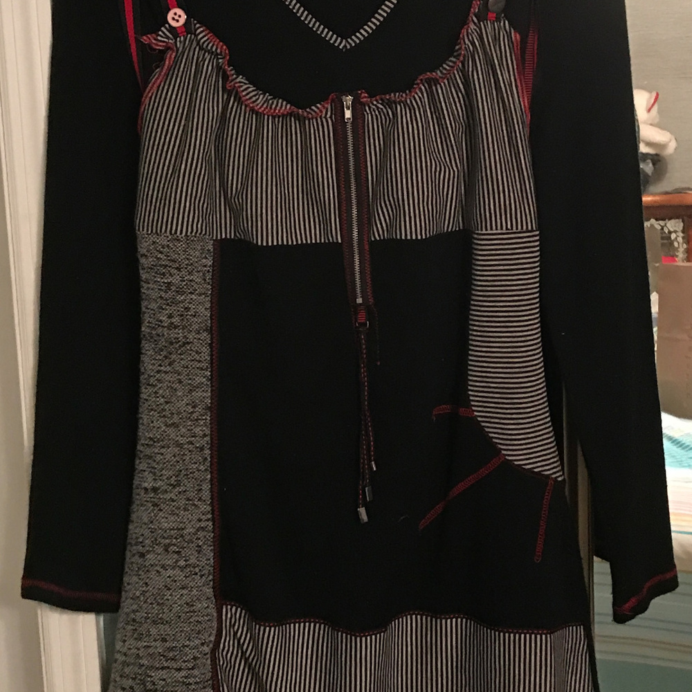 XL Red & Black Multi Knit Tunic